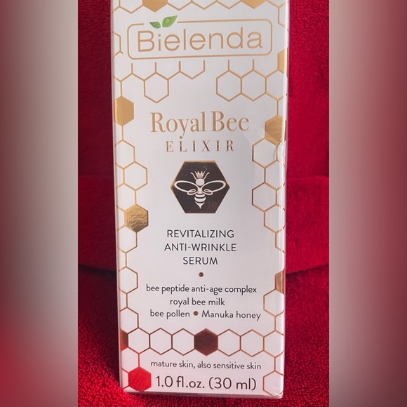NEW/Sealed Bielenda Revitalizing Anti-Wrinkle Royal Bee Elixir Serum Size: 1oz - Picture 3 of 8